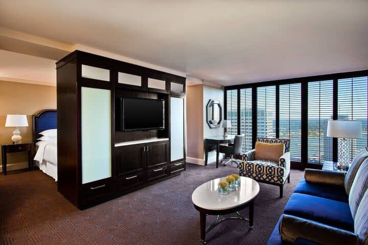 Room 21 of 95